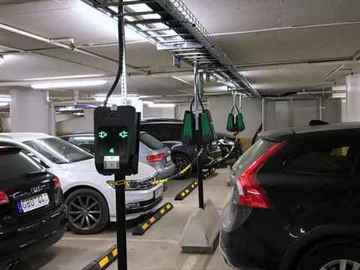 Cómo instalar un cargador para coche eléctrico en tu garaje